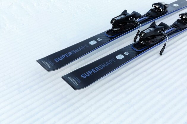 Lyže HEAD SUPERSHAPE e-TITAN SW